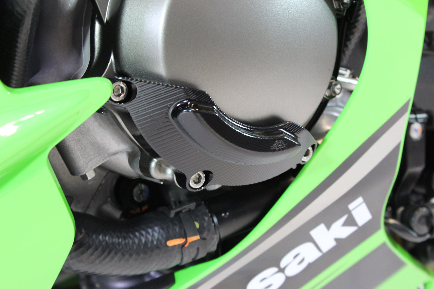 Gilles Motorschutzprotektor | BLACK | Links | passend für Kawasaki ZX-10R / RR - Modelle