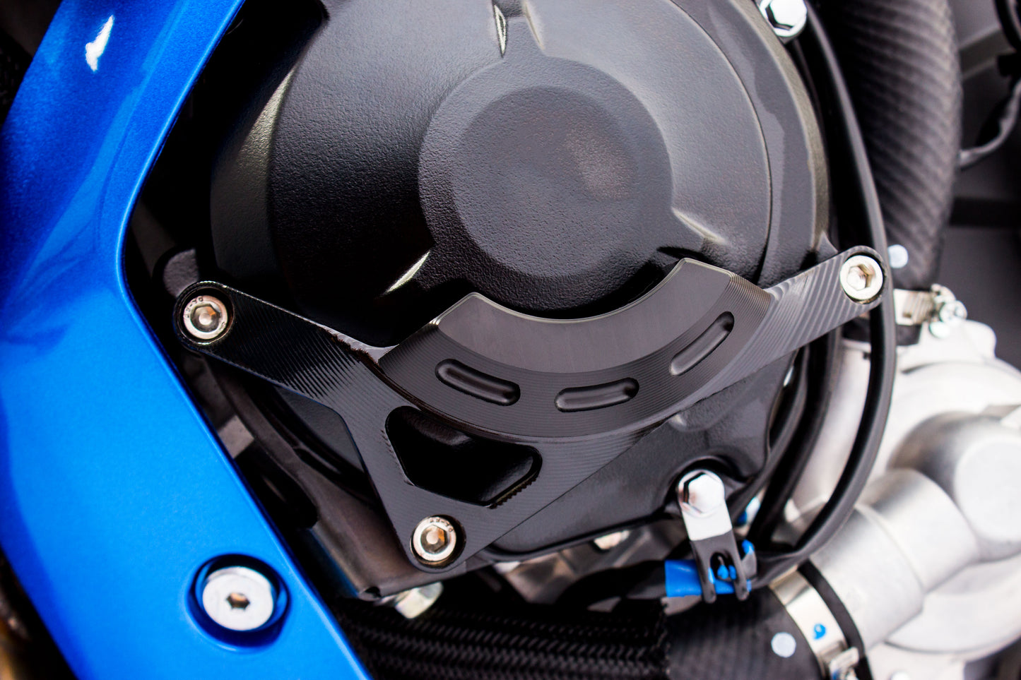 Gilles Motorschutzprotektor | BLACK | Links | passend für Suzuki GSX-R 1000 / R - Modelle (2017-)